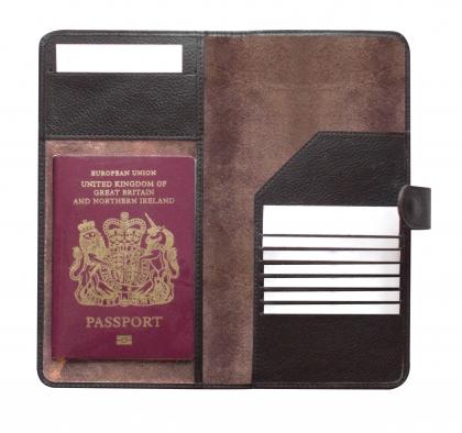 Chesterfield Travel Wallet