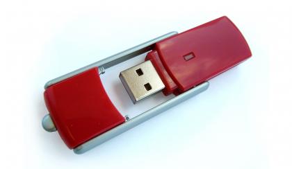 Flip USB Flash Drive / FlashDrive