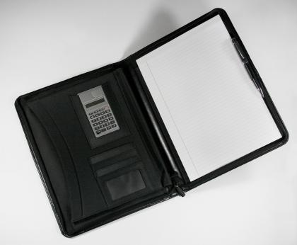 Warwick A4 Zipped Calculator Folder in Black