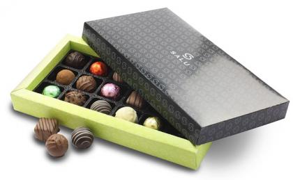 Personalised 18 Chocolate Box
