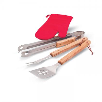BBQ apron with BBQ tools
