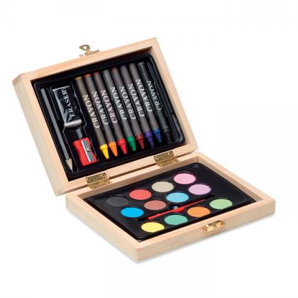 Painting set in wooden box