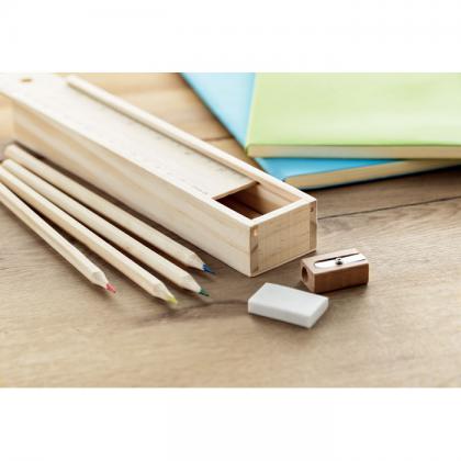 Stationery set in wooden box