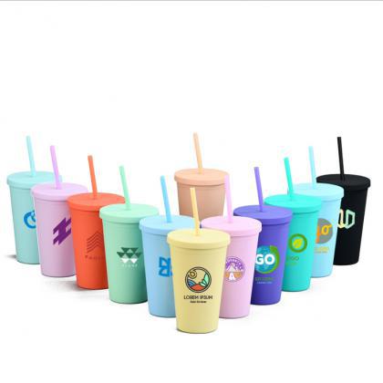 Mattle Plastic Cups with Lids & Straws