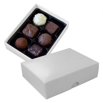Chocolate box with 6 assorted chocolates and truffles (White)