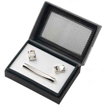 Set cuff-links and tie clip